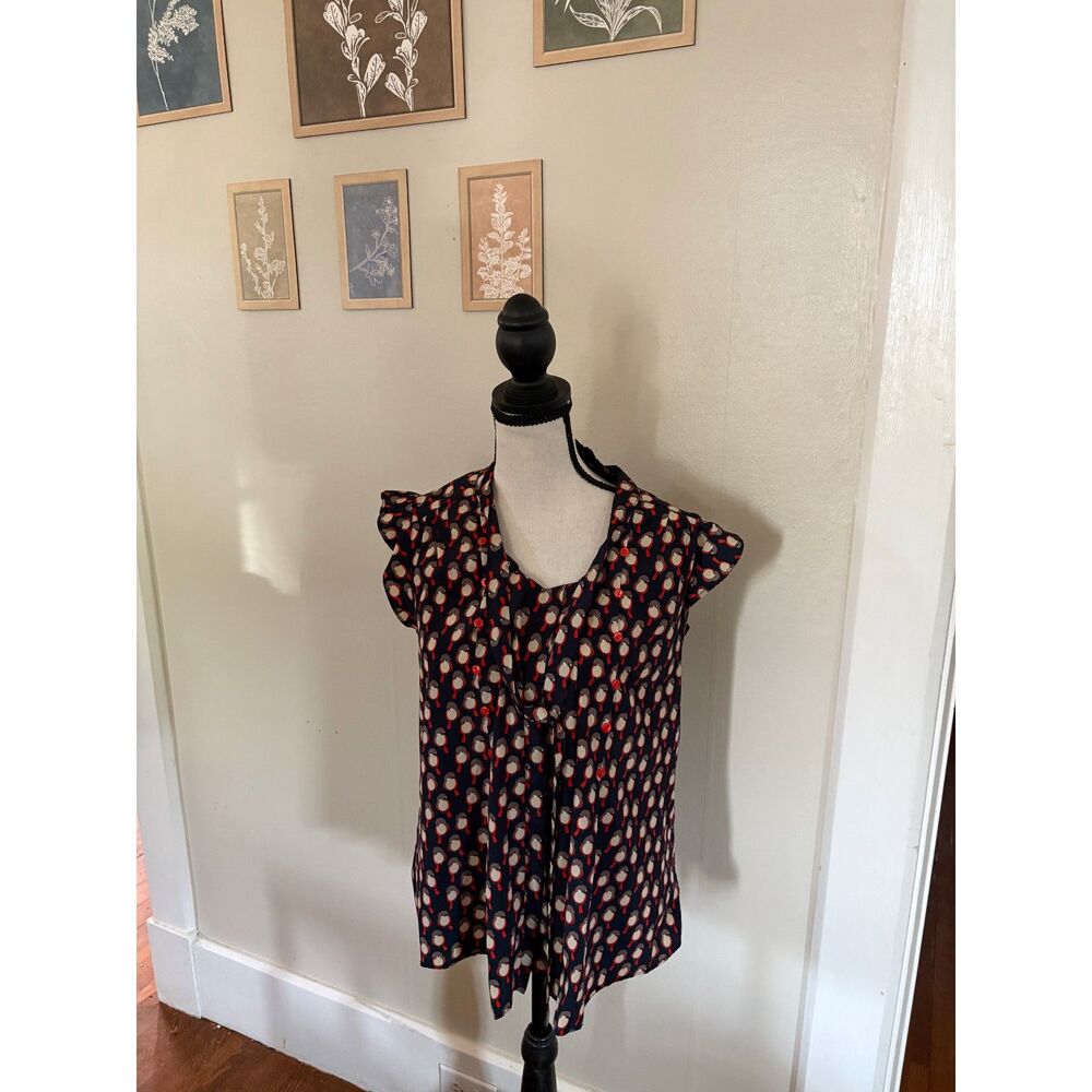 C. Luce Bird Print Blouse Size M Navy Flutter Sleeve Red Button Detail